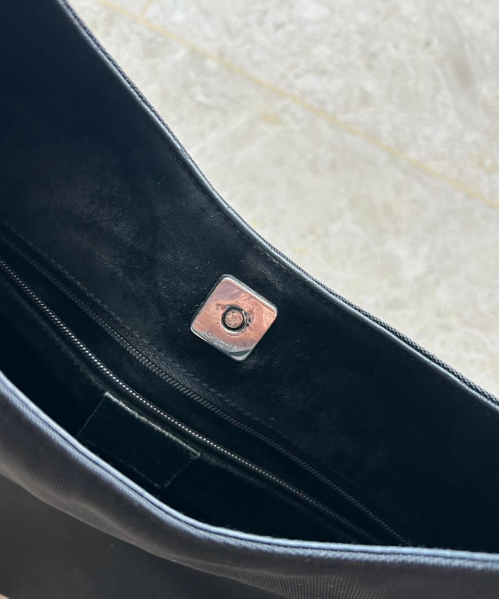 Gucci '90s (Tom Ford era) Black Bamboo Nylon Leather Shoulder Bag