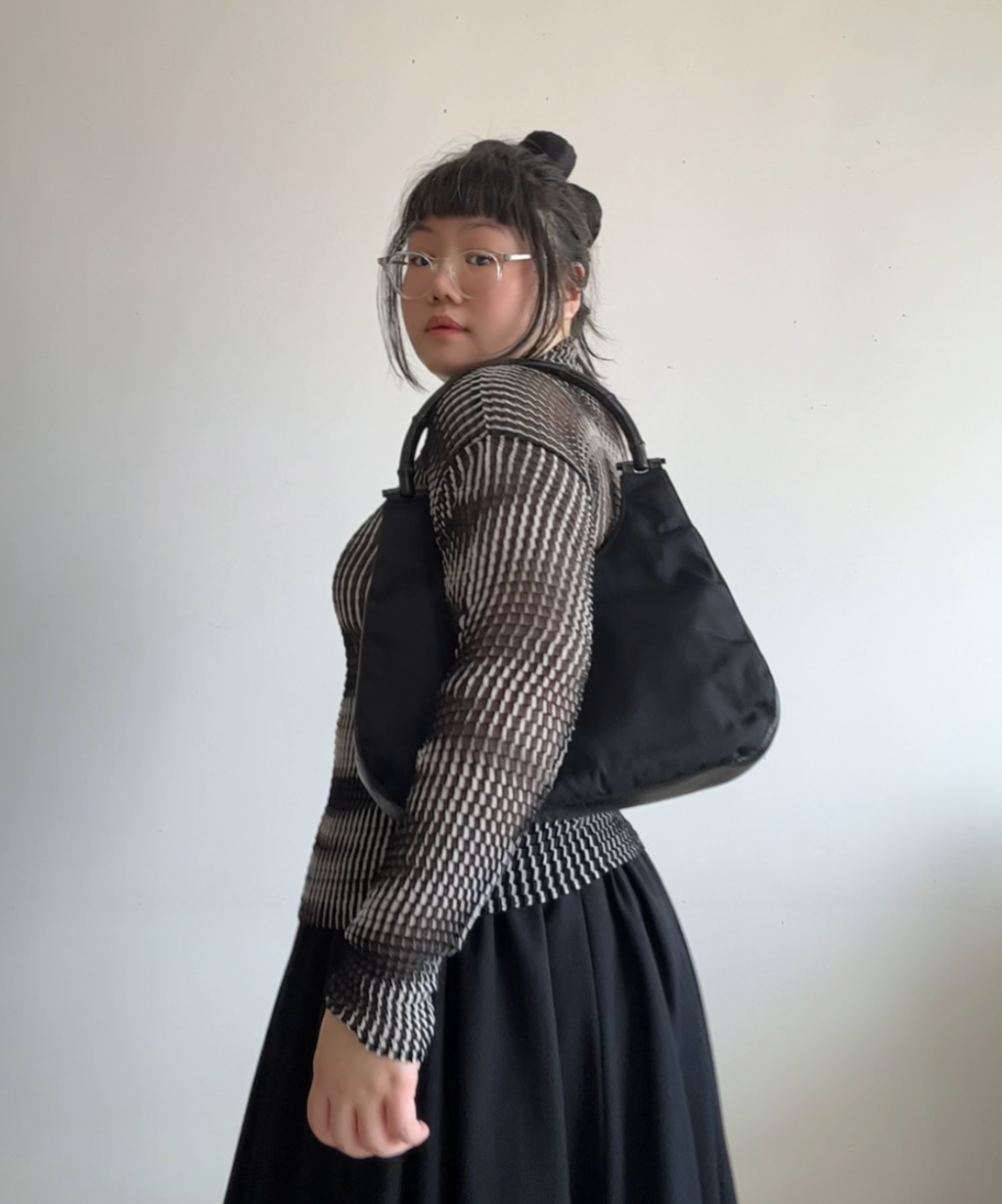 Gucci '90s (Tom Ford era) Black Bamboo Nylon Leather Shoulder Bag