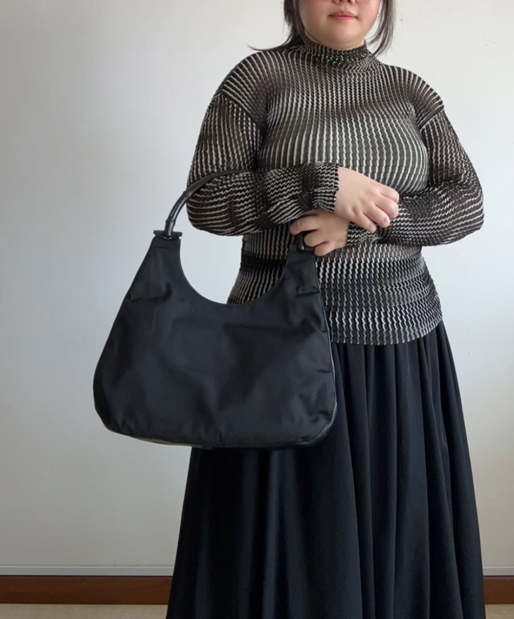 Gucci '90s (Tom Ford era) Black Bamboo Nylon Leather Shoulder Bag