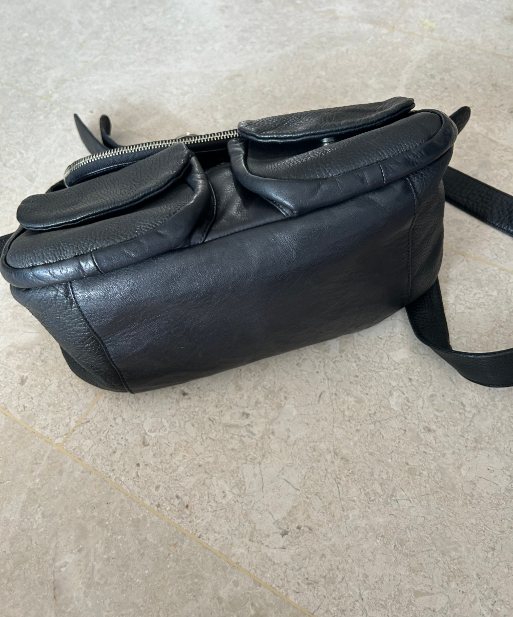Michiamo Camera Leather Crossbody Bag