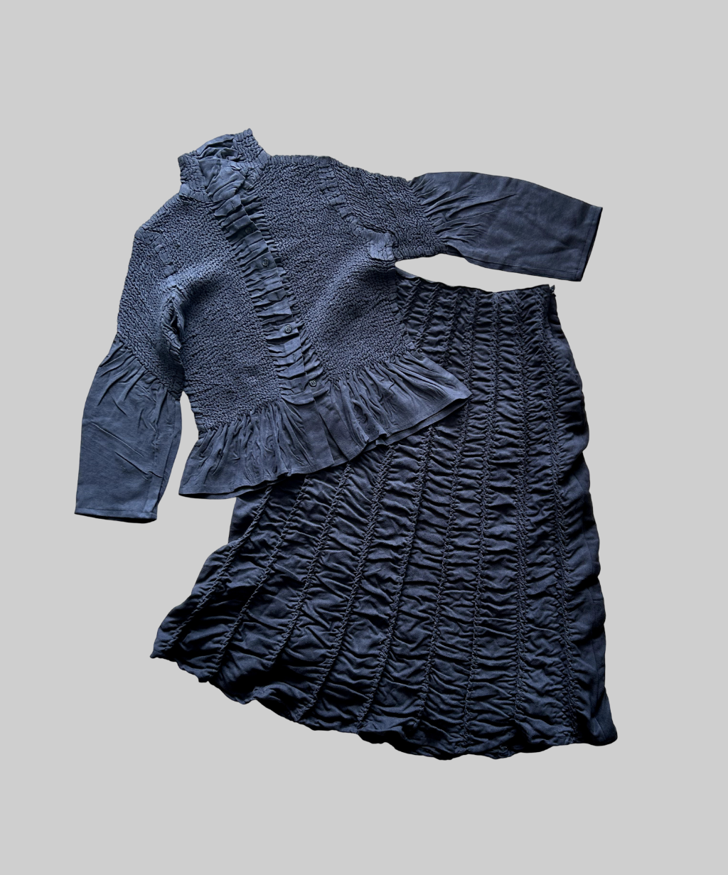 美品 YOSHIKI HISHINUMA 蝶々デザインシアートップス 日本製 Yoshiki Hishinuma Textured Co-ord Set – Comme Please