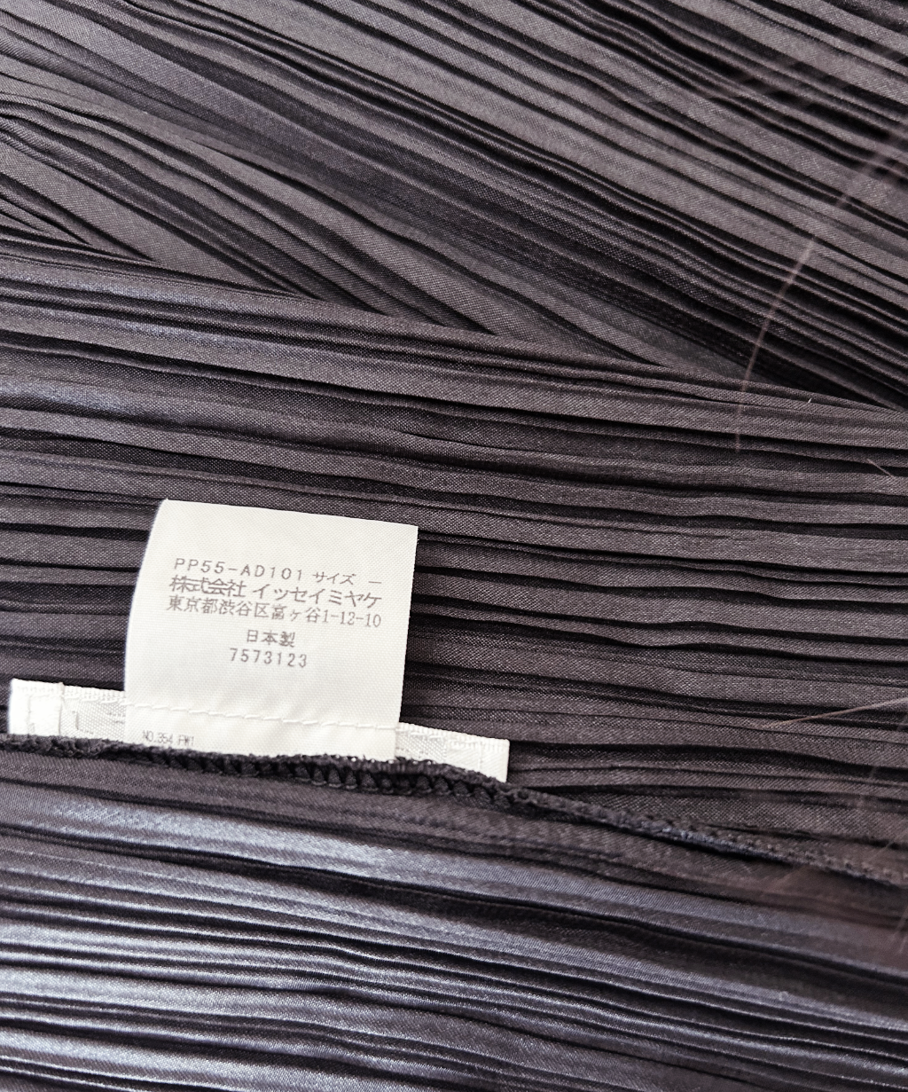 Pleats Please Basic Madame-T Shawl