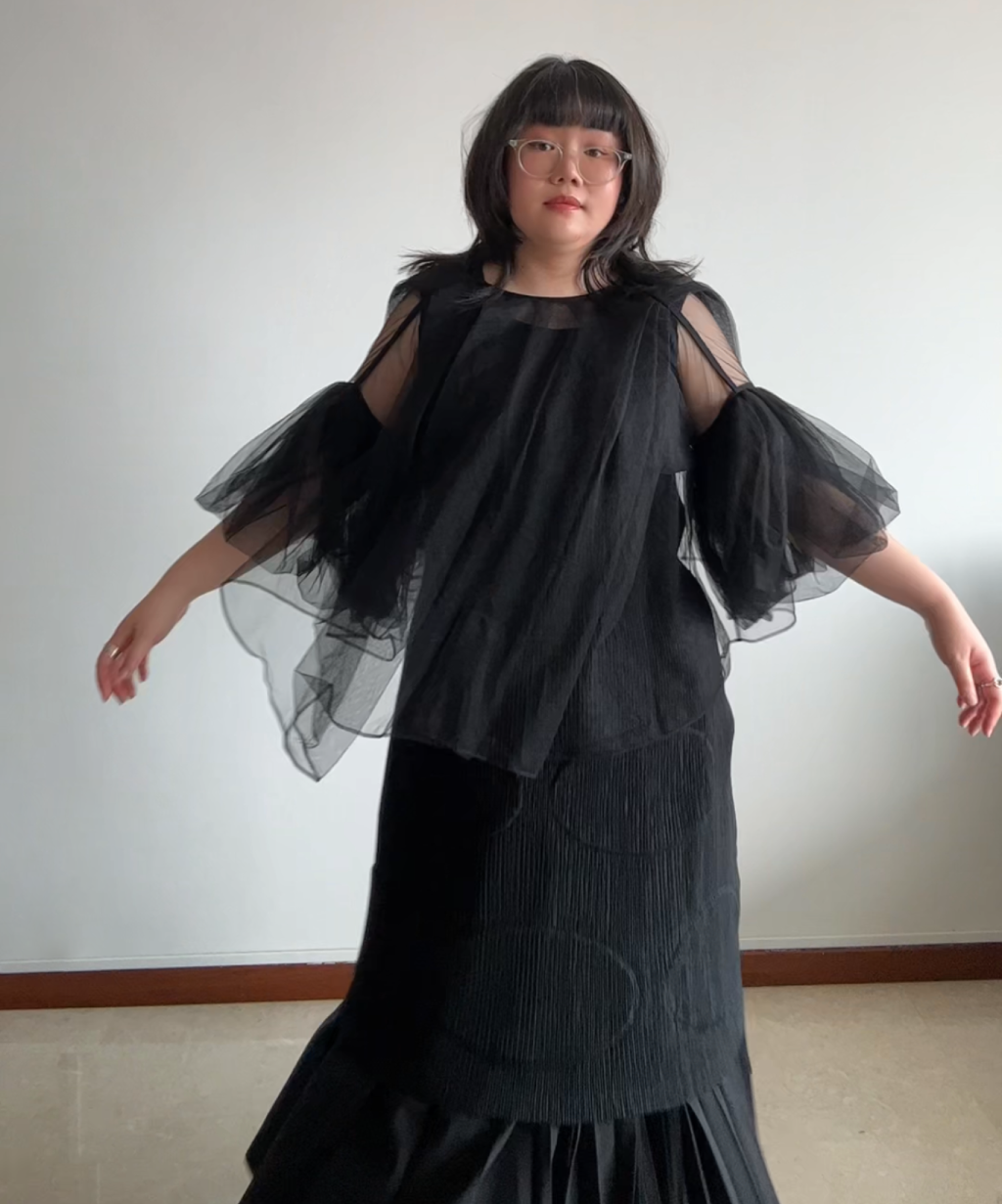 Chika Kisada Sheer Tulle Belle Sleeve Top