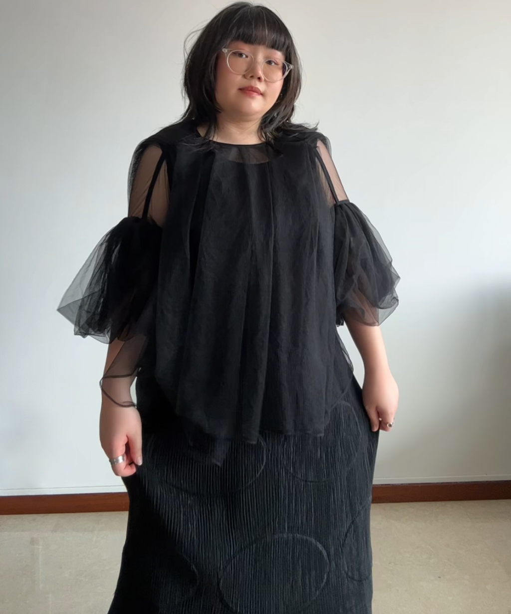Chika Kisada Sheer Tulle Belle Sleeve Top