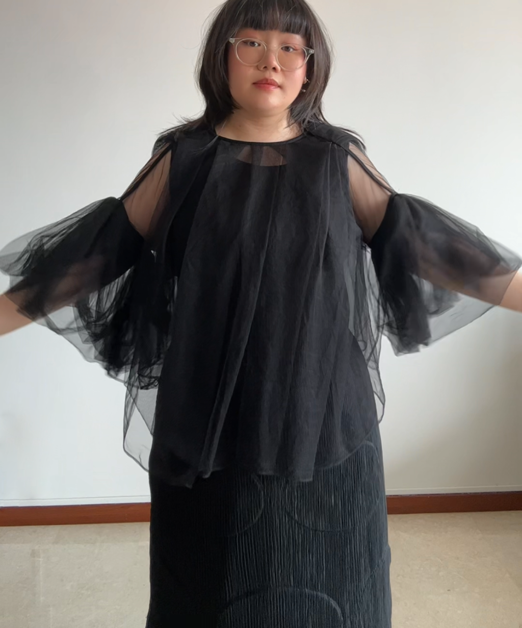 Chika Kisada Sheer Tulle Belle Sleeve Top