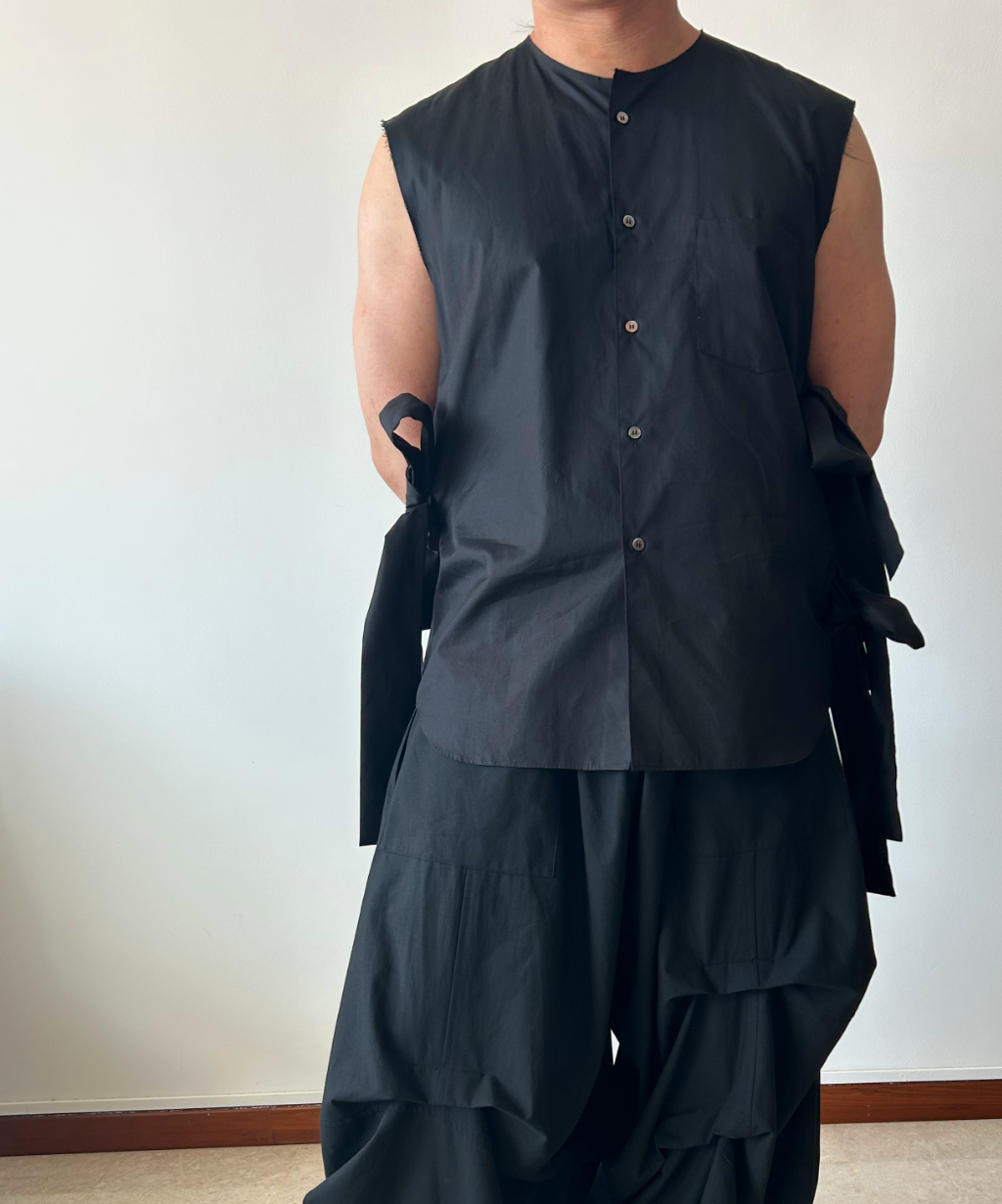 Comme des Garçons Homme Plus SS25 Bow Tie Sleeveless Shirt (Black)