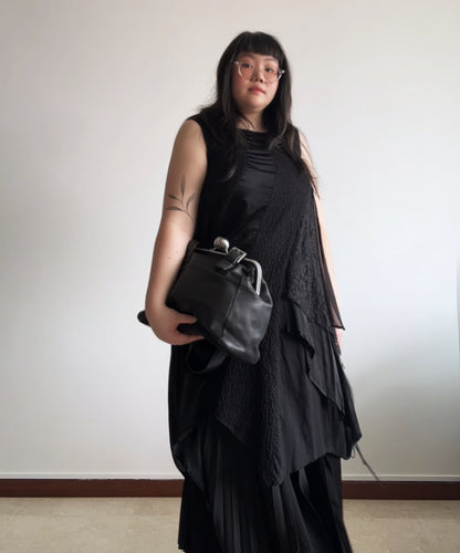 Kawa-kawa kisslock adjustable strap leather shoulder bag