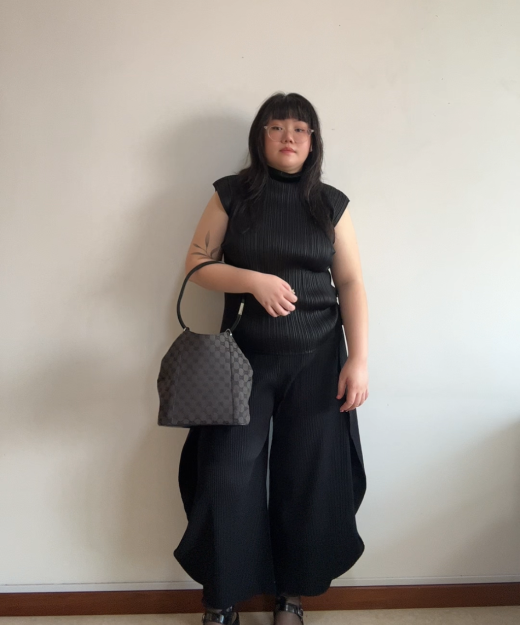 Gucci '99 (Tom Ford era) Curtain Monogram Shoulder Bag