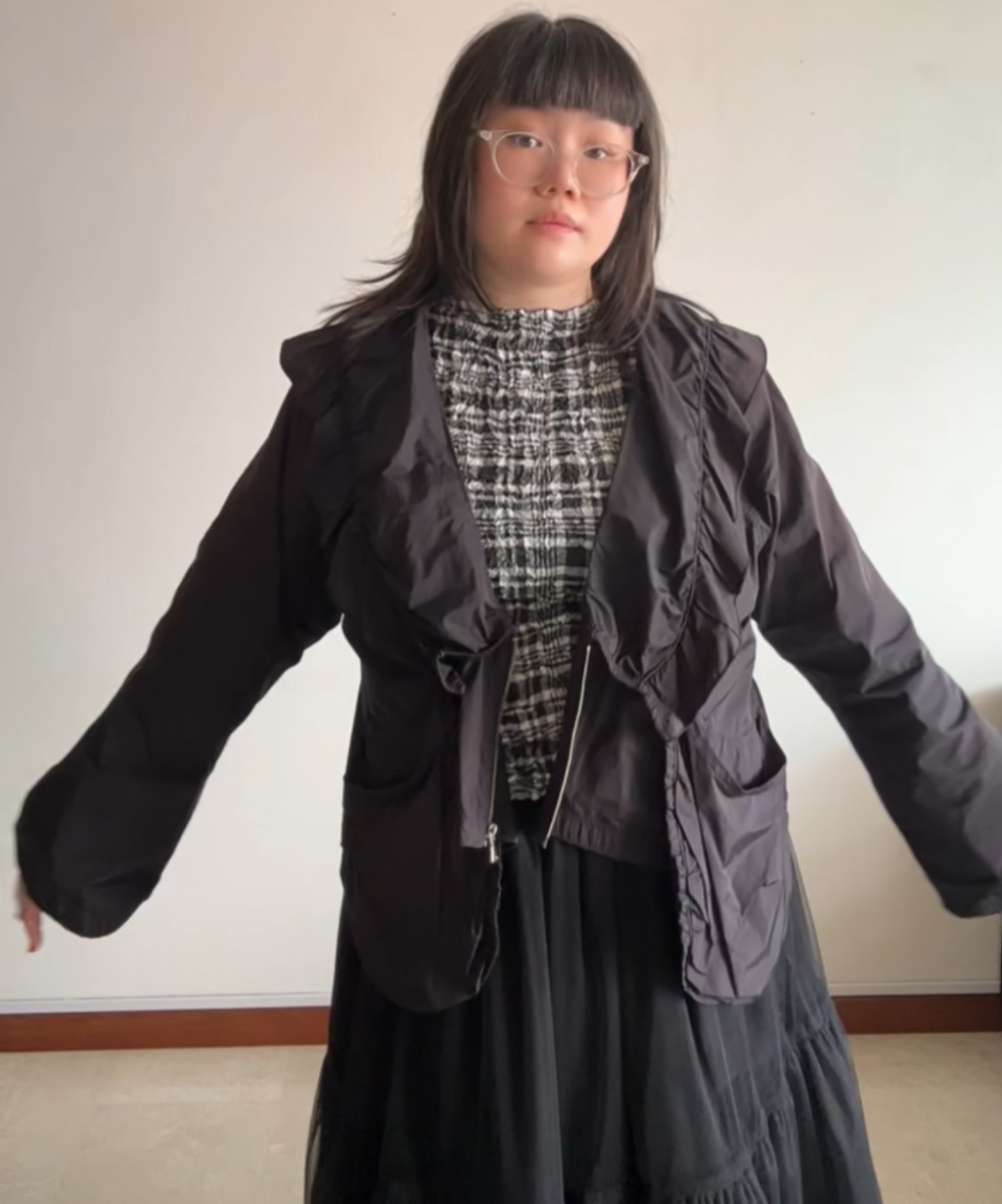 Hebbeding Ruffle Collar Light Jacket