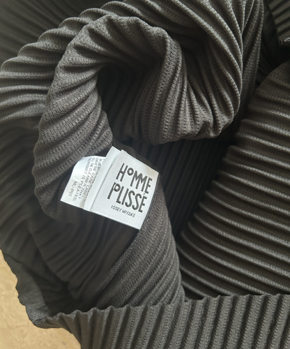 Homme Plisse Issey Miyake Funnel Neck Asymmetrical Pleated Top (BNWT, Condition 10/10)