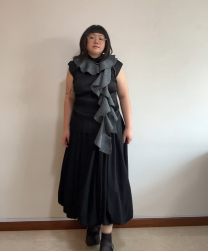 Issey Miyake HAAT frill knit scarf