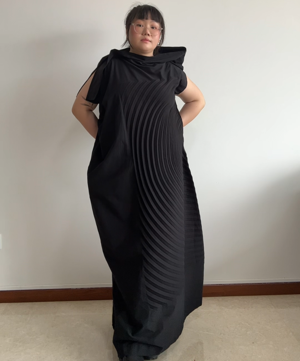 Issey Miyake SS25 Cotton Curve Pleated Dress
