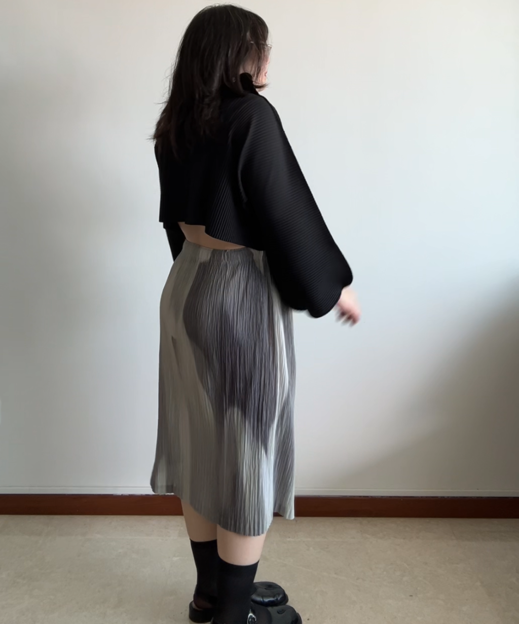 Issey Miyake Gradient Print Pleated Skirt