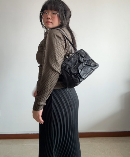 Kawa Kawa Crinkled Leather Cube Tote Bag