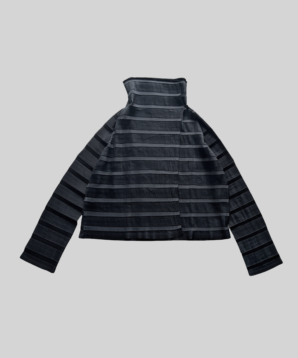 Issey Miyake High Neck Pleated 2-way Cardigan