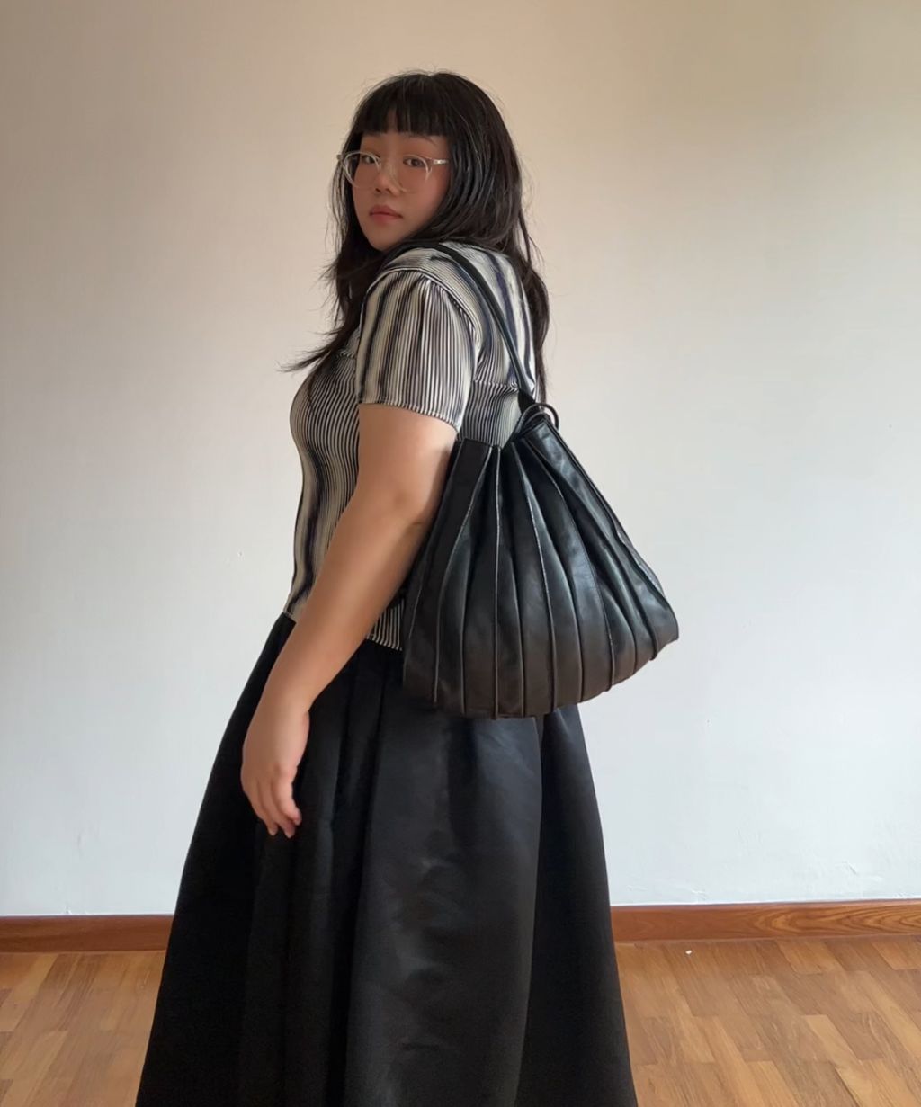 Lupo Pleated Accordion Leather Shoulder Bag