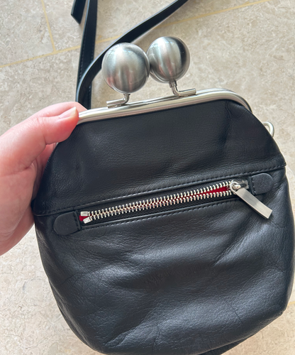 Kawa Kawa Kisslock Crossbody Leather Bag (S)