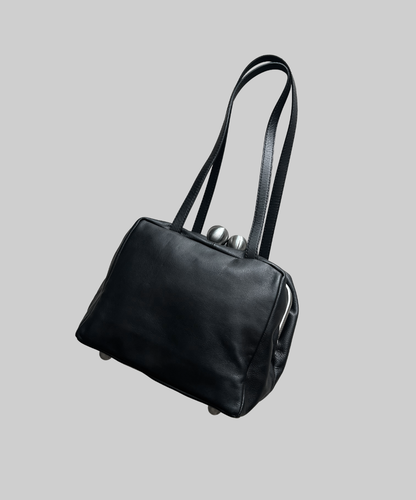 Kawa Kawa Kisslock Leather Cube Shoulder Bag