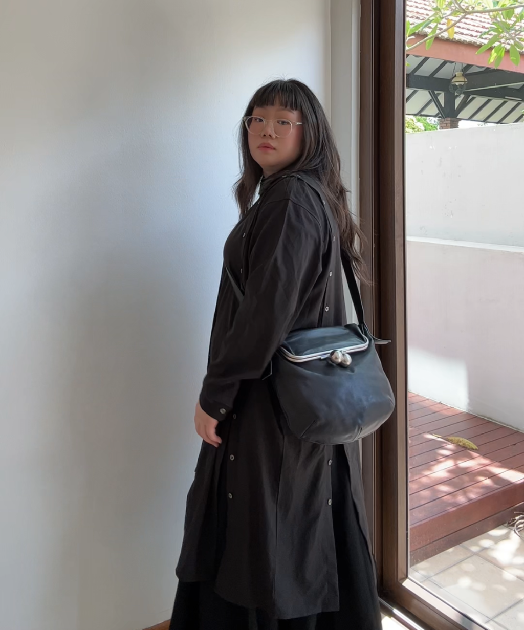 Kawa Kawa Kisslock Crossbody Leather Bag (L)