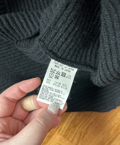 Limi Feu Cropped Lambwool Sweater Scarf