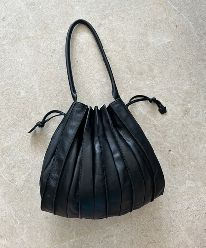 Lupo Pleated Accordion Leather Shoulder Bag