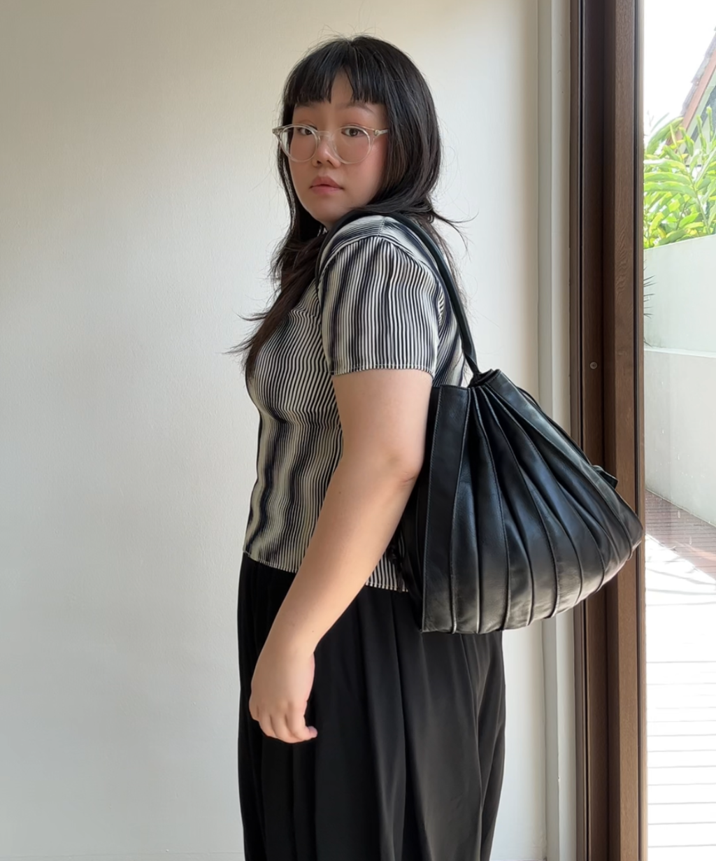 Lupo Pleated Accordion Leather Shoulder Bag