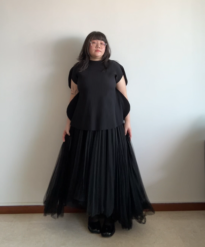 Me Issey Miyake Dogu Sleeve Pleated Top