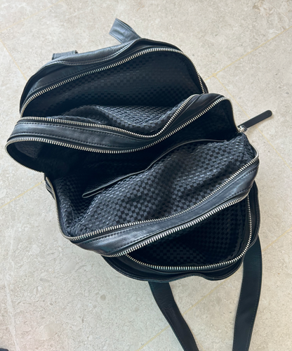 Michiamo Triple Zip Circle Leather Shoulder Bag