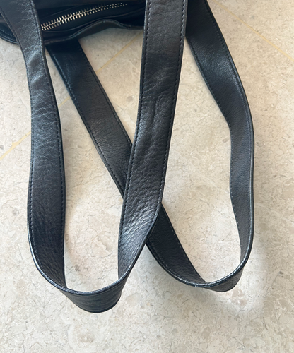 Michiamo Triple Zip Circle Leather Shoulder Bag