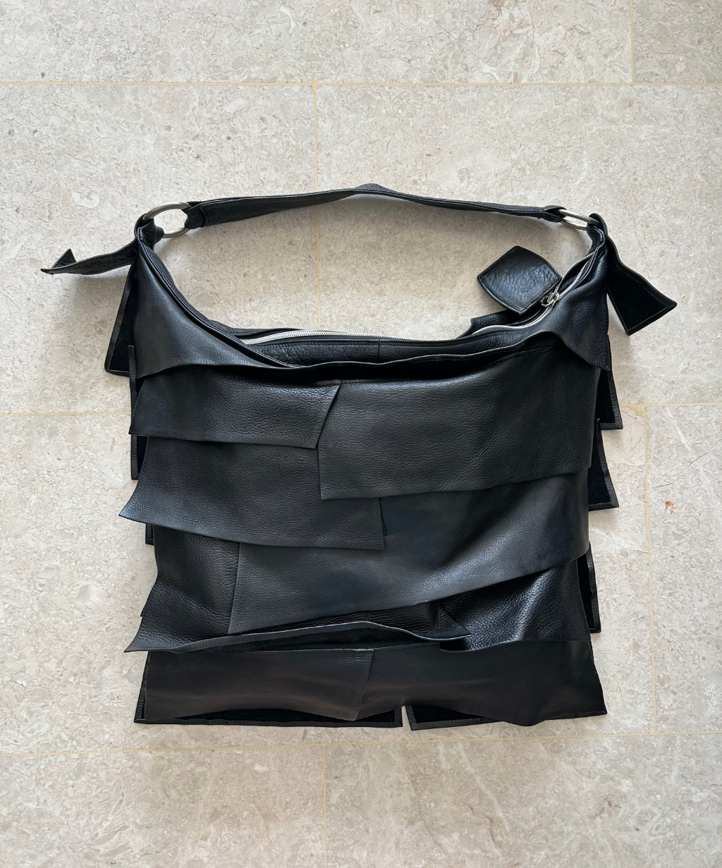 Michiamo Layered Frill Leather Bag