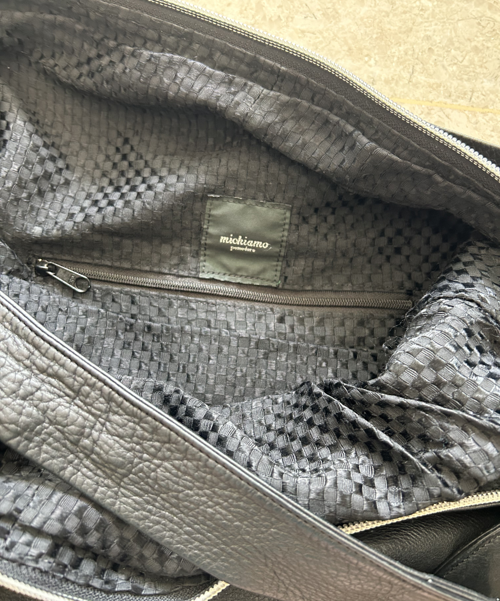 Michiamo Layered Frill Leather Bag
