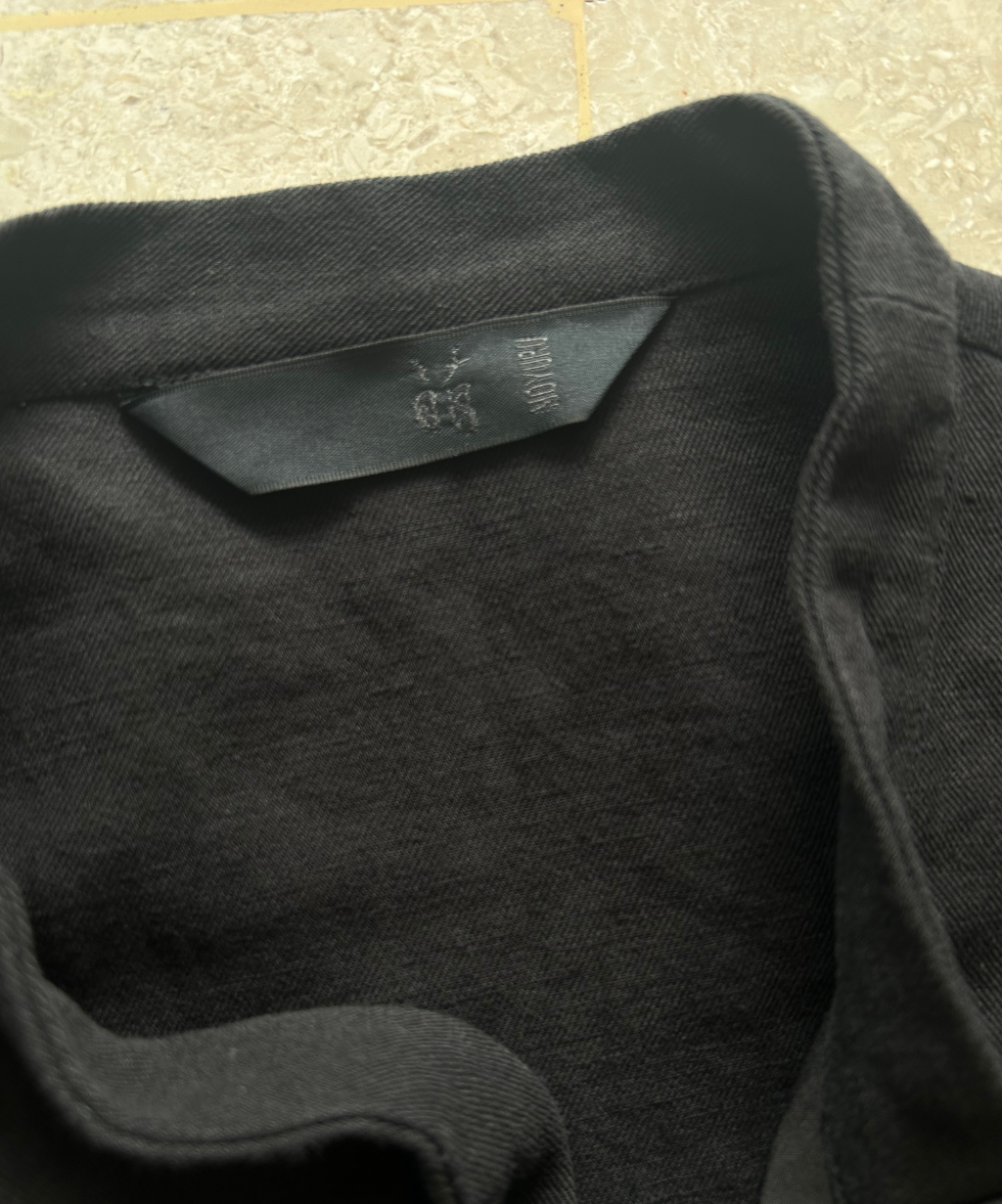 Moyuru Cropped Vest with Tie Details