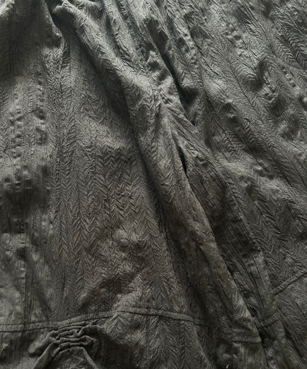 Moyuru Crinkled Texture Shirred Balloon Pants