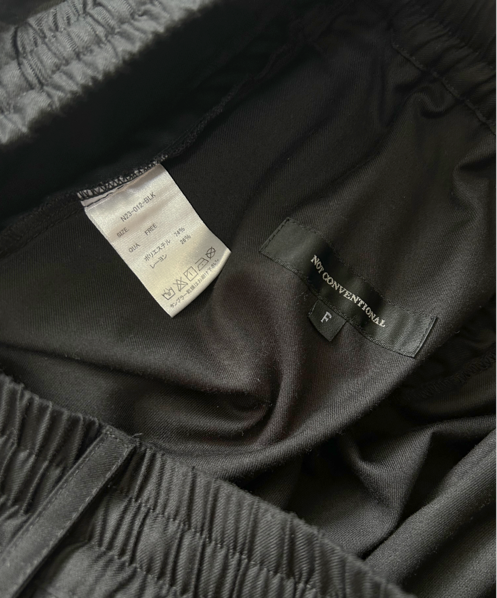 Not Conventional 2-way Ruffle Pleated Skirt