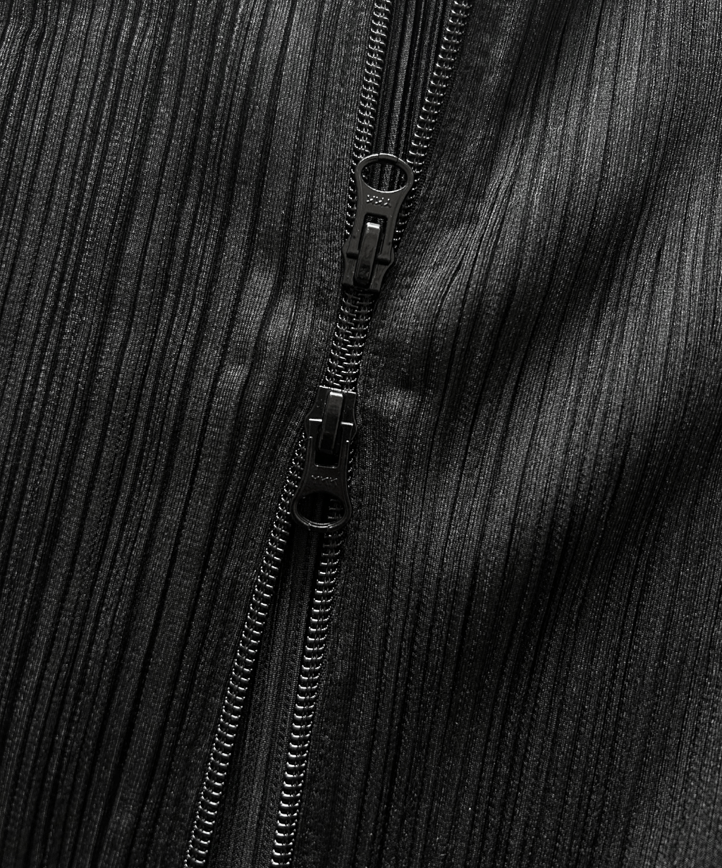 日本に Pleats Please Comme – Vest Zip Double Collared Please トップス