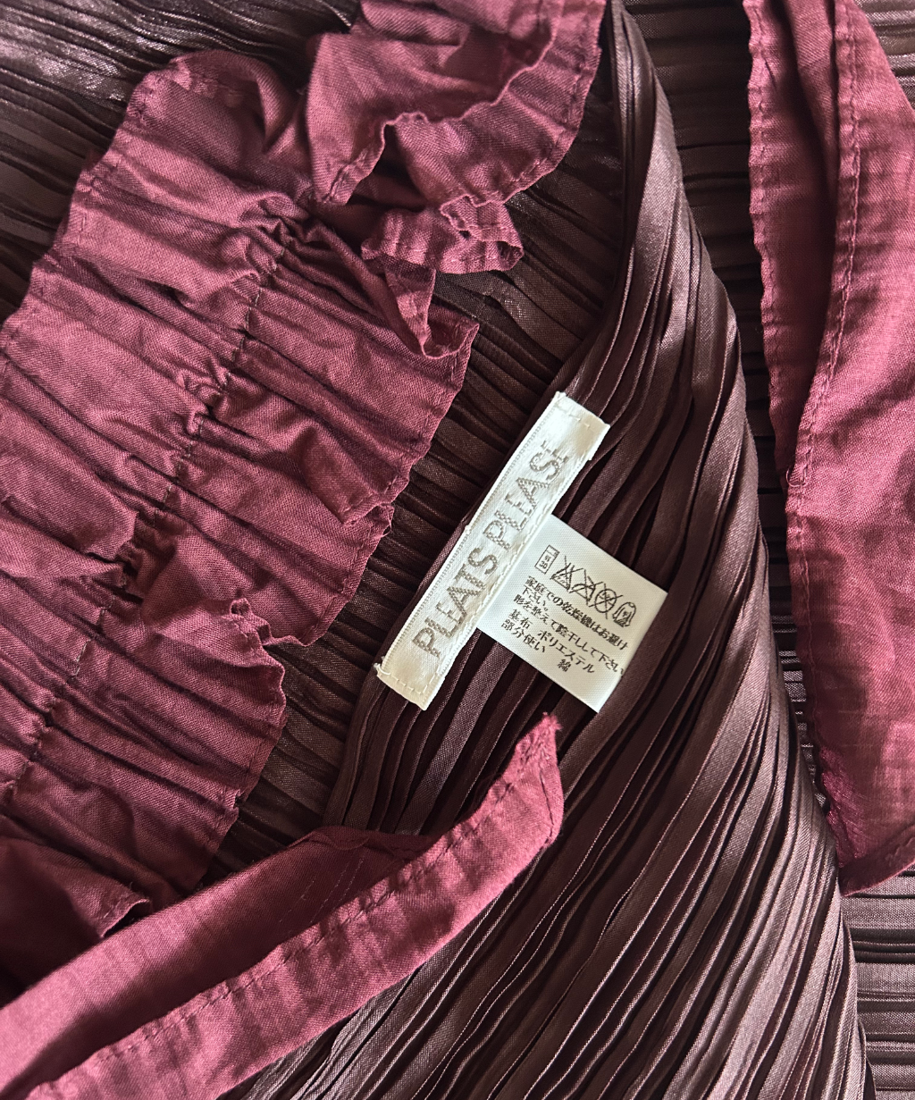 Pleats Please Jellyfish multi-way burgundy ruffle scarf