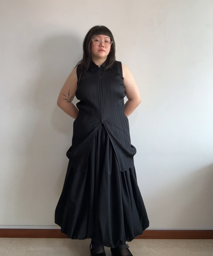 Pleats Please pleated sleeveless collar zip mini dress