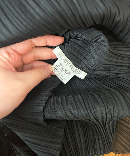 Pleats Please Double Layer Pleated Pointy Sleeves Top