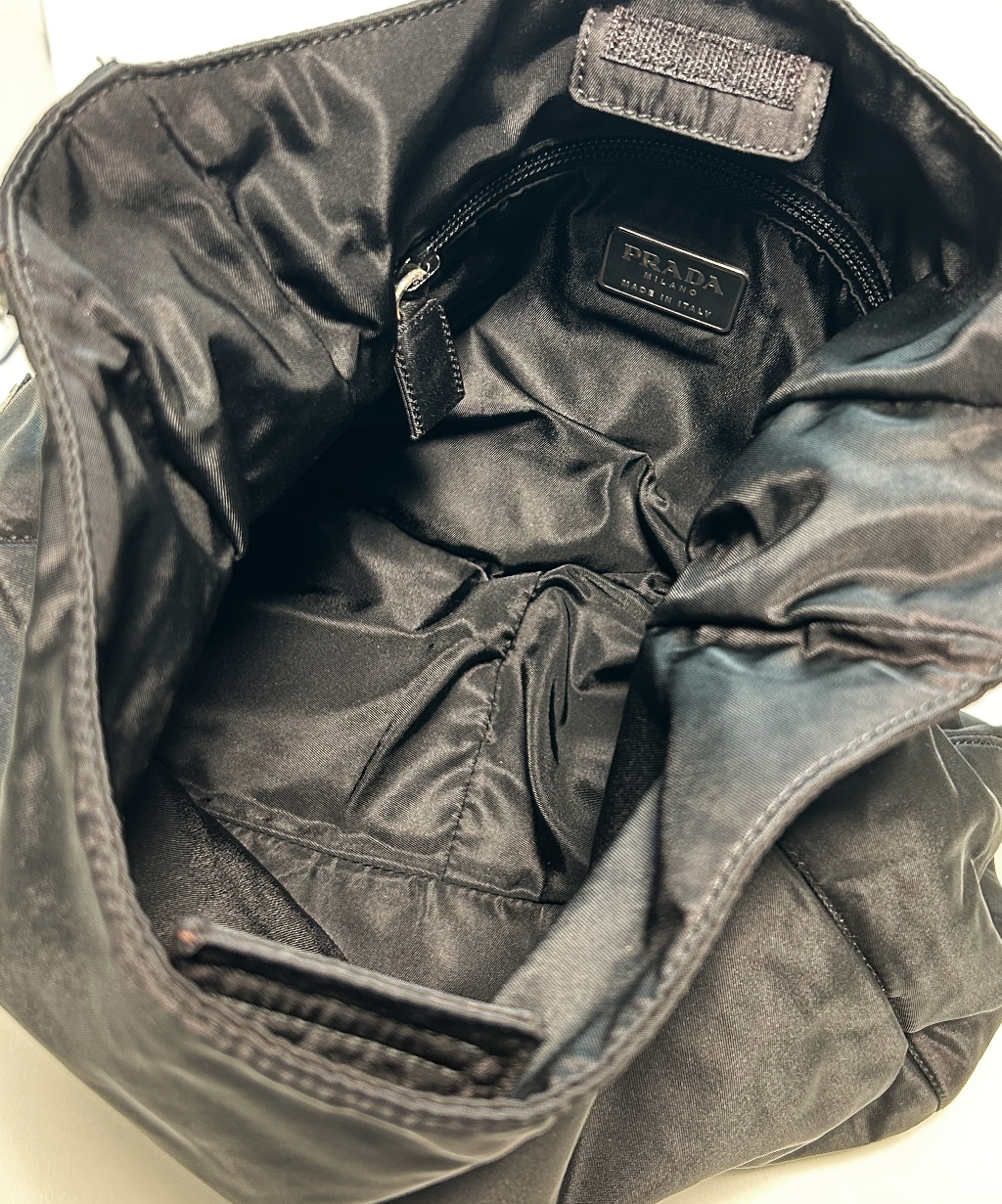 SS1998 PRADA NYLON SILVER HAND BAG SS1998 PRADA NYLON SILVER HAND BAG