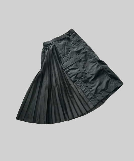 Sacai Nylon Twill Back Pleated Cargo Skirt