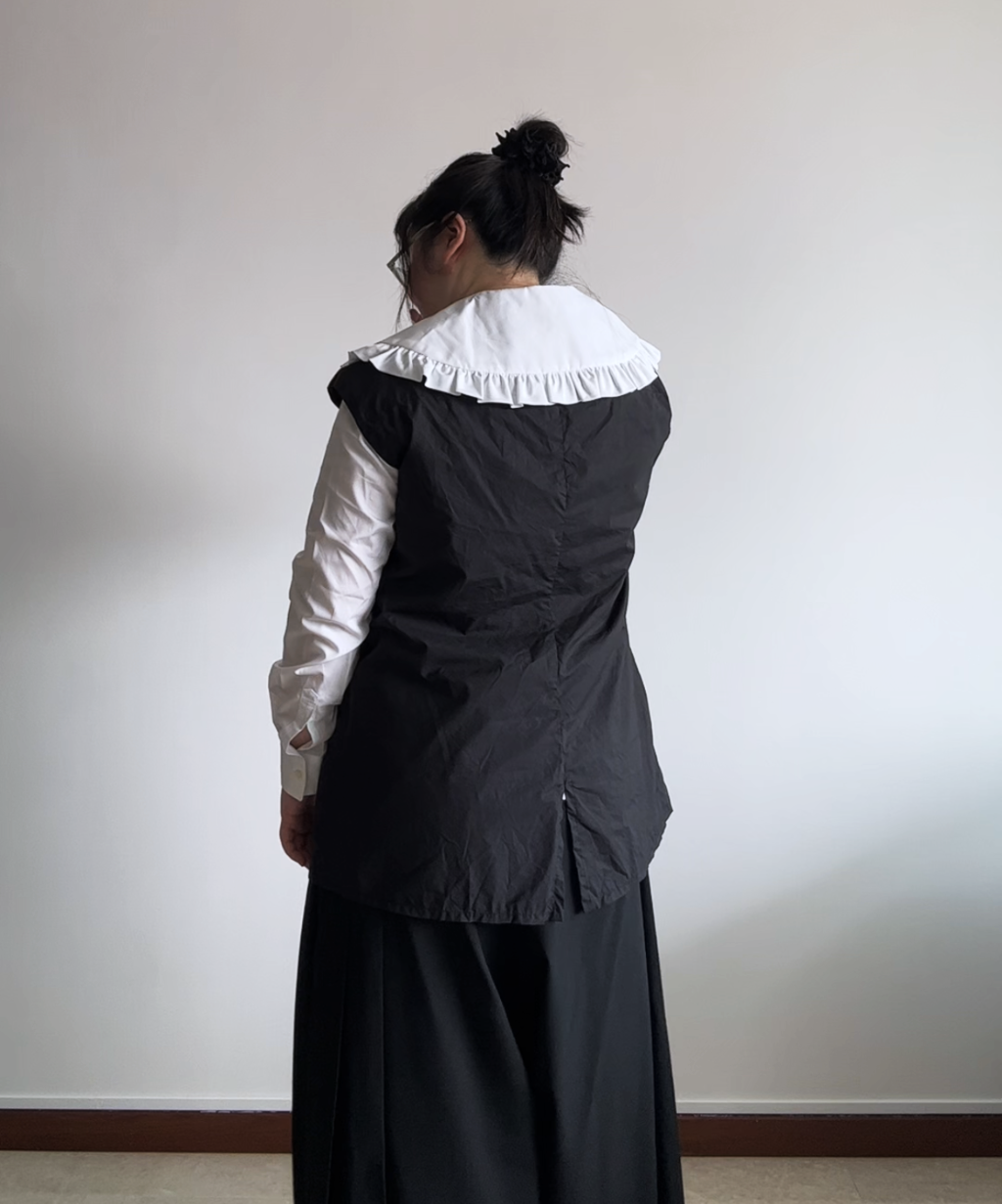 Comme des Garcons Girl SS25 Frill Collar Blouse – Comme Please