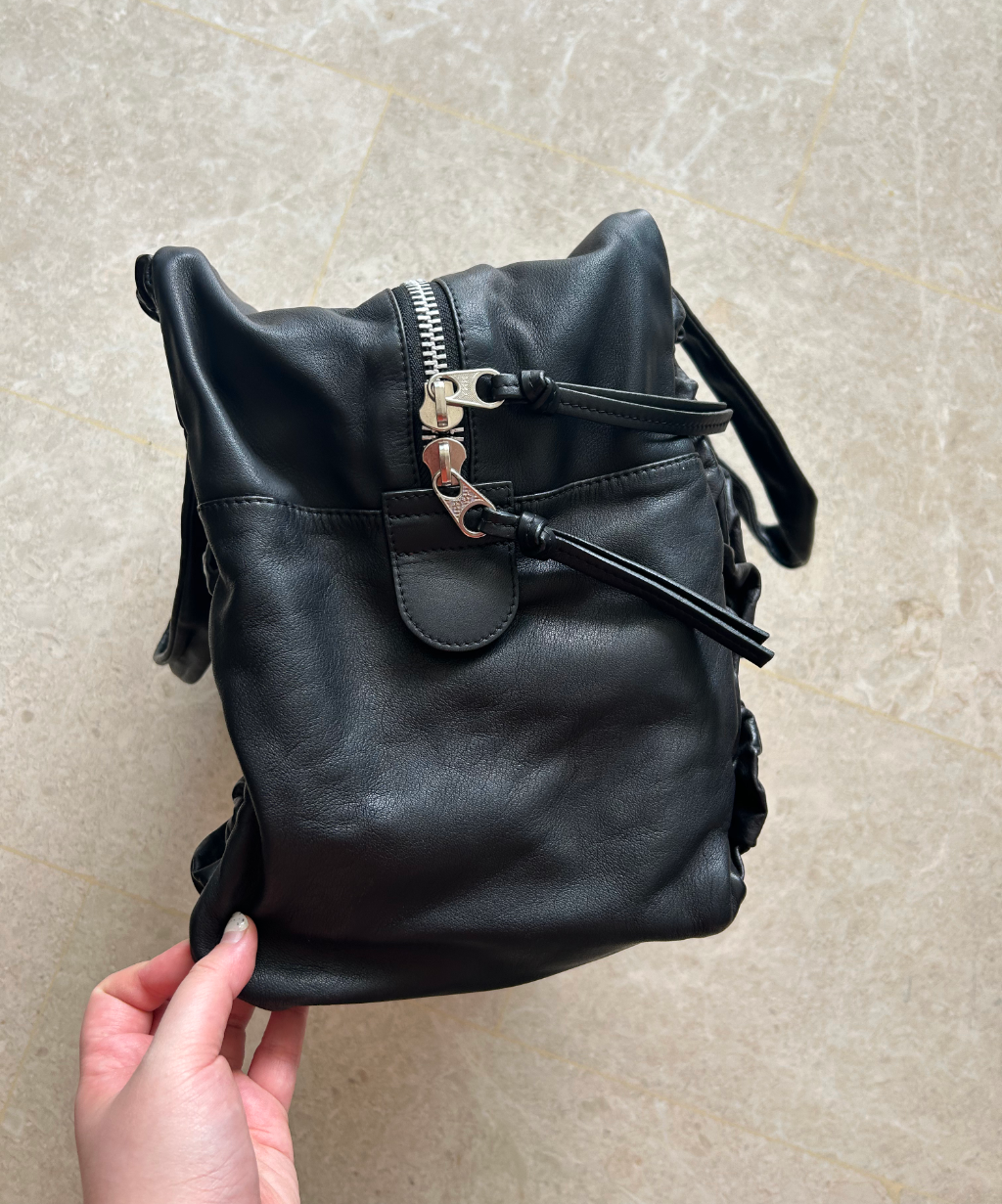 Kawa Kawa Crinkle Leather Big Boston Shoulder Bag