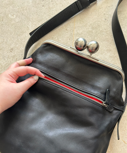 Kawa Kawa Kisslock Crossbody Leather Bag (L)