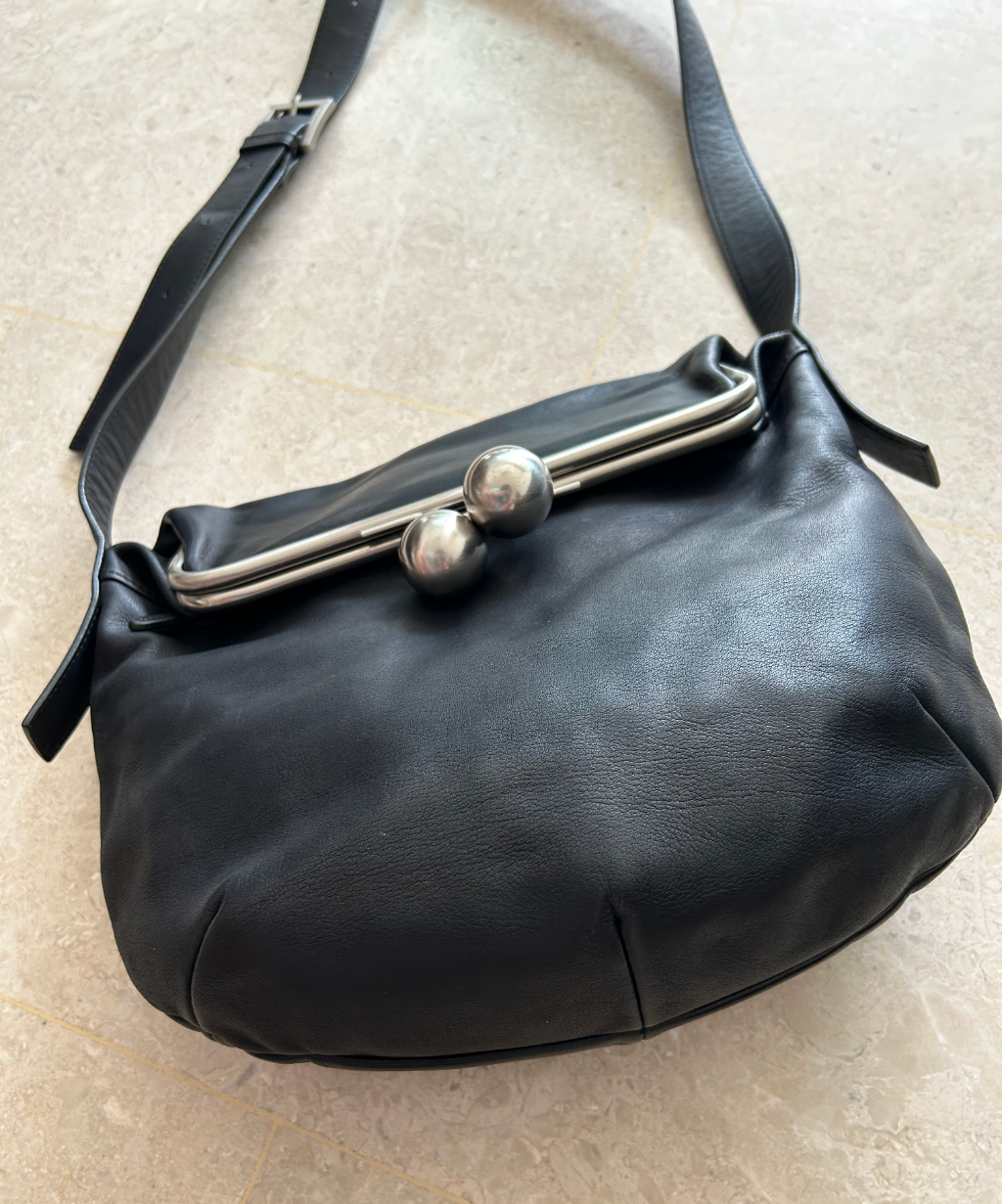 Kawa Kawa Kisslock Crossbody Leather Bag (L)