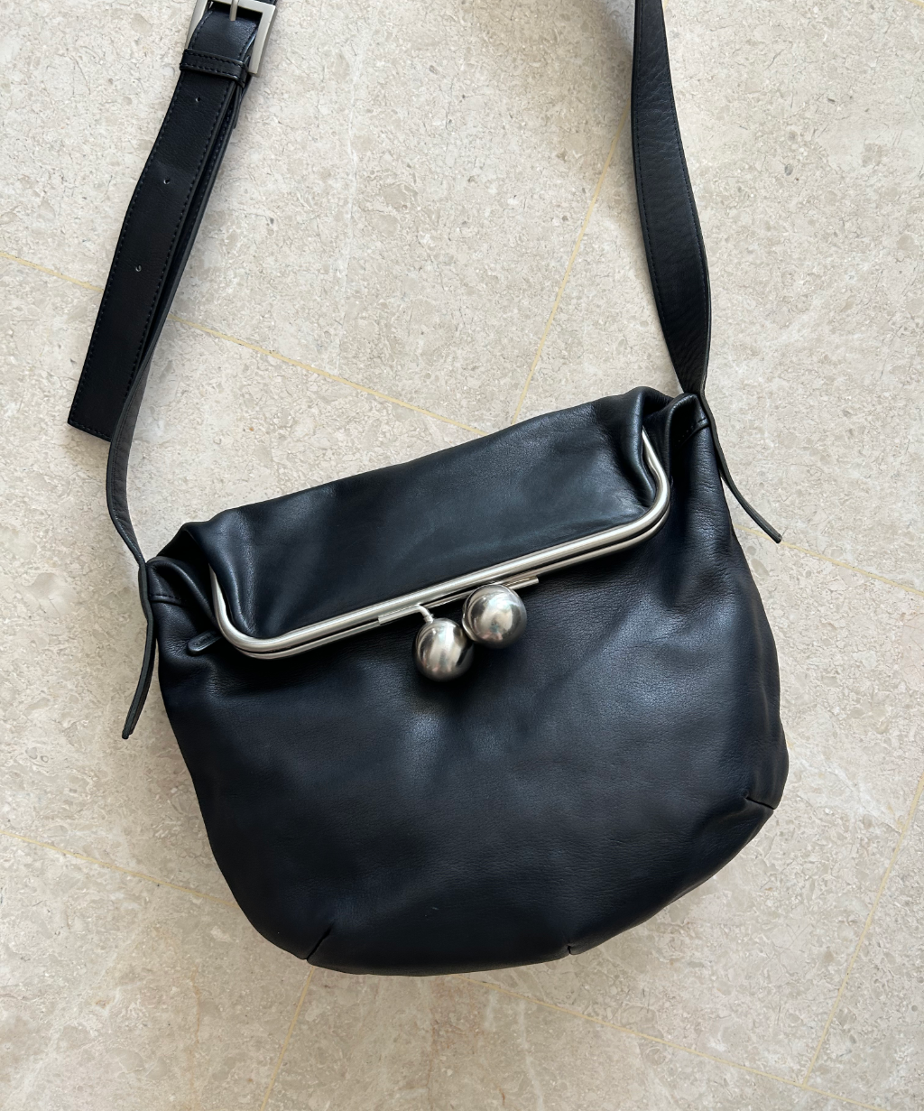 Kawa Kawa Kisslock Crossbody Leather Bag (L)