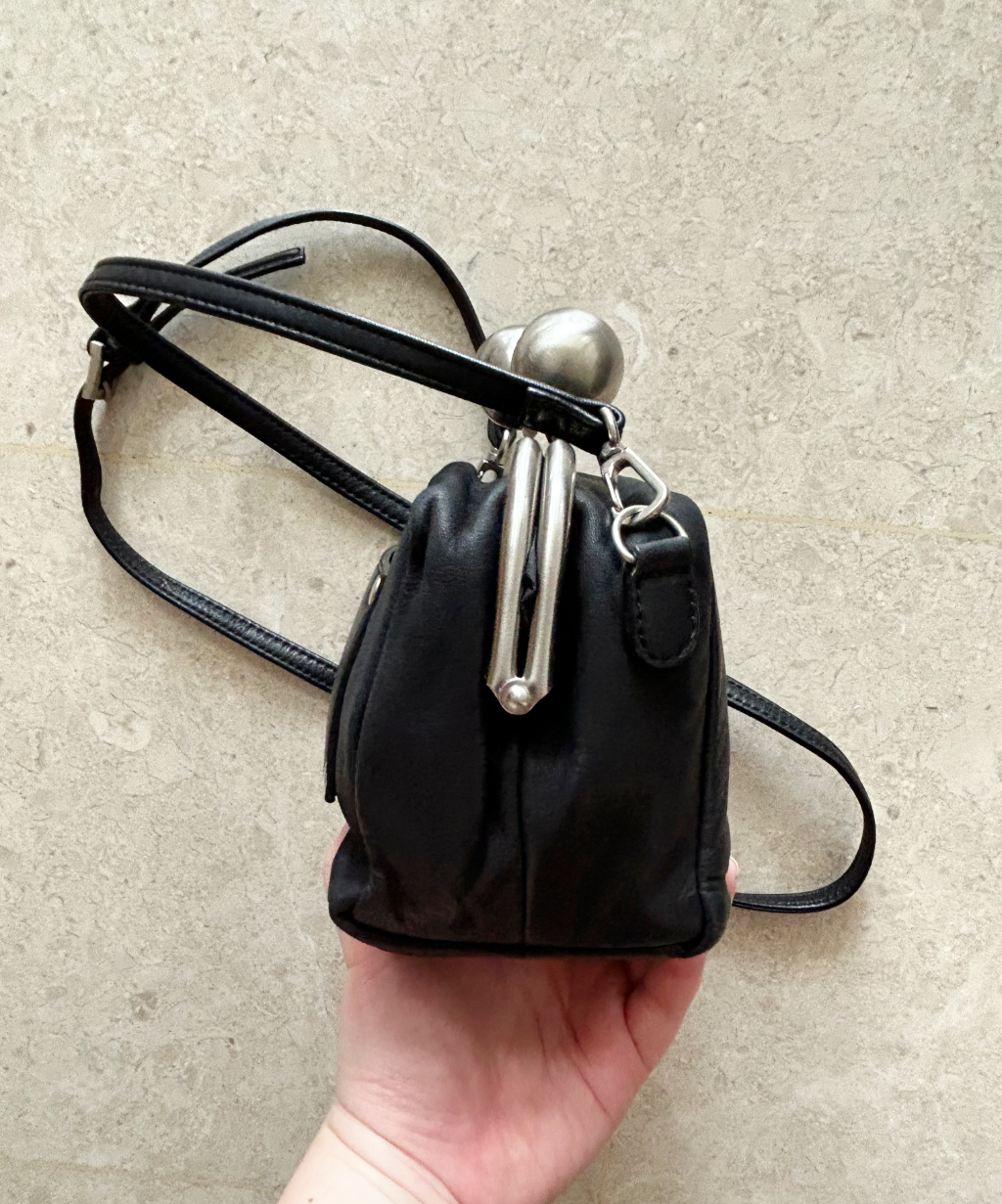 Kawa-Kawa Kiss Lock Clasp Mini Crossbody Bag