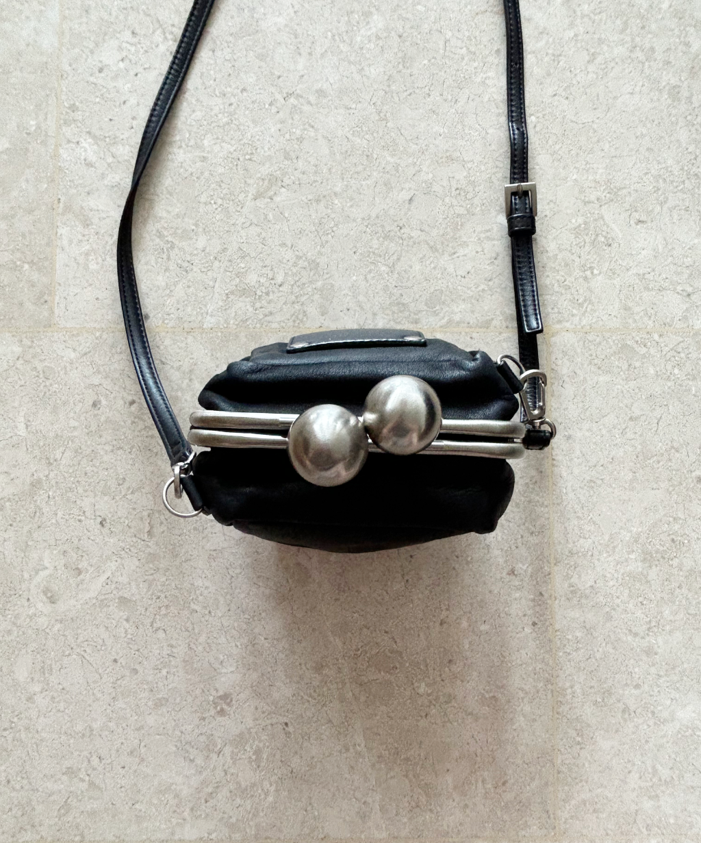 Kawa-Kawa Kiss Lock Clasp Mini Crossbody Bag