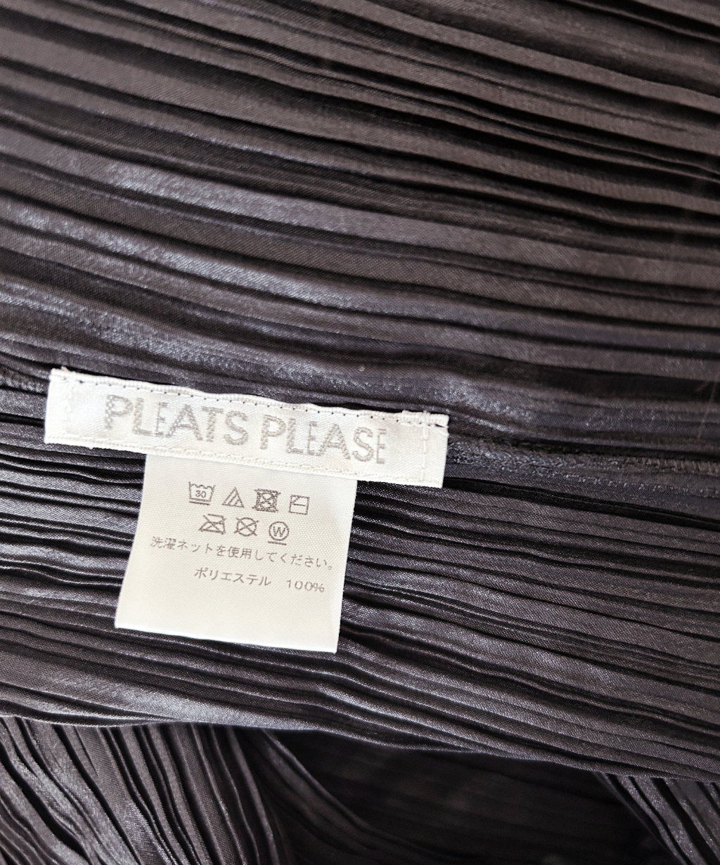 Pleats Please Basic Madame-T Shawl
