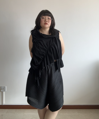 Y's Shirred Asymmetrical Vest